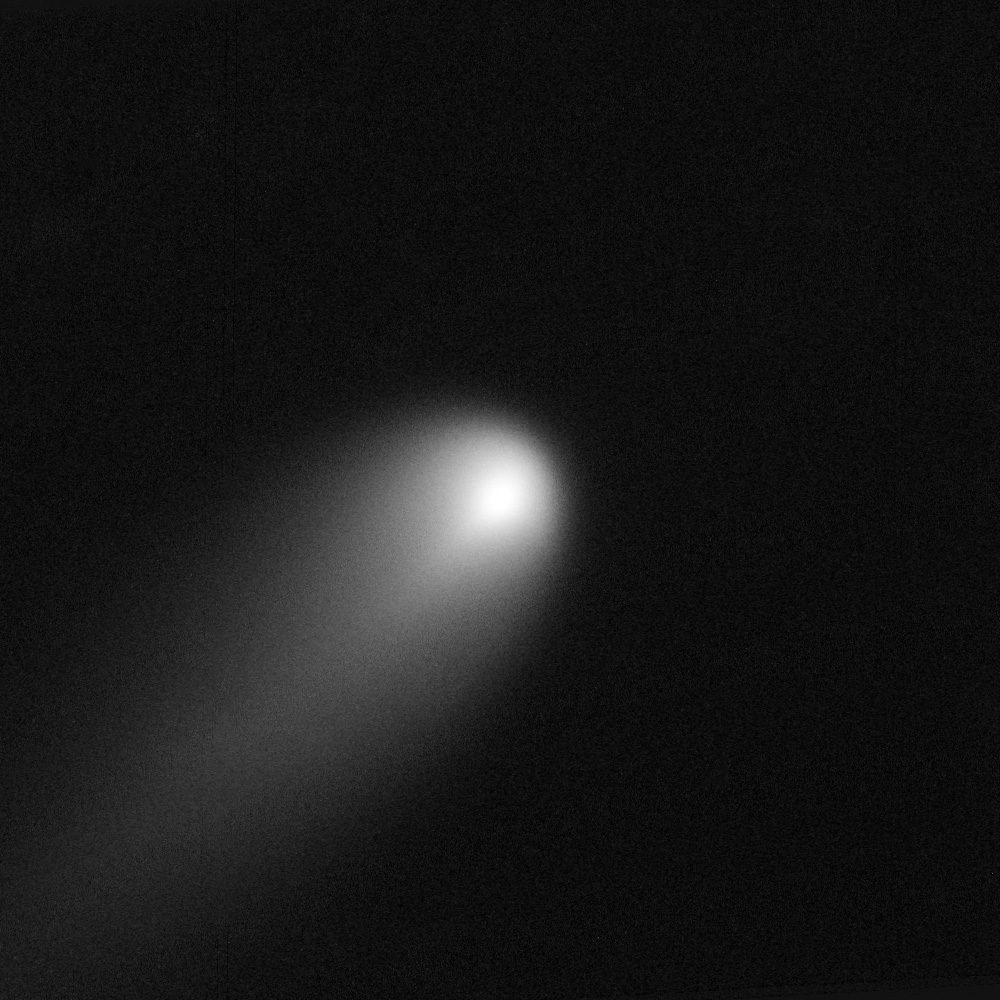 ISON_Comet_captured_by_HST,_April_10-11,_2013